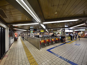 千里中央駅