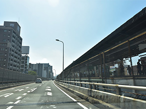 東三国駅